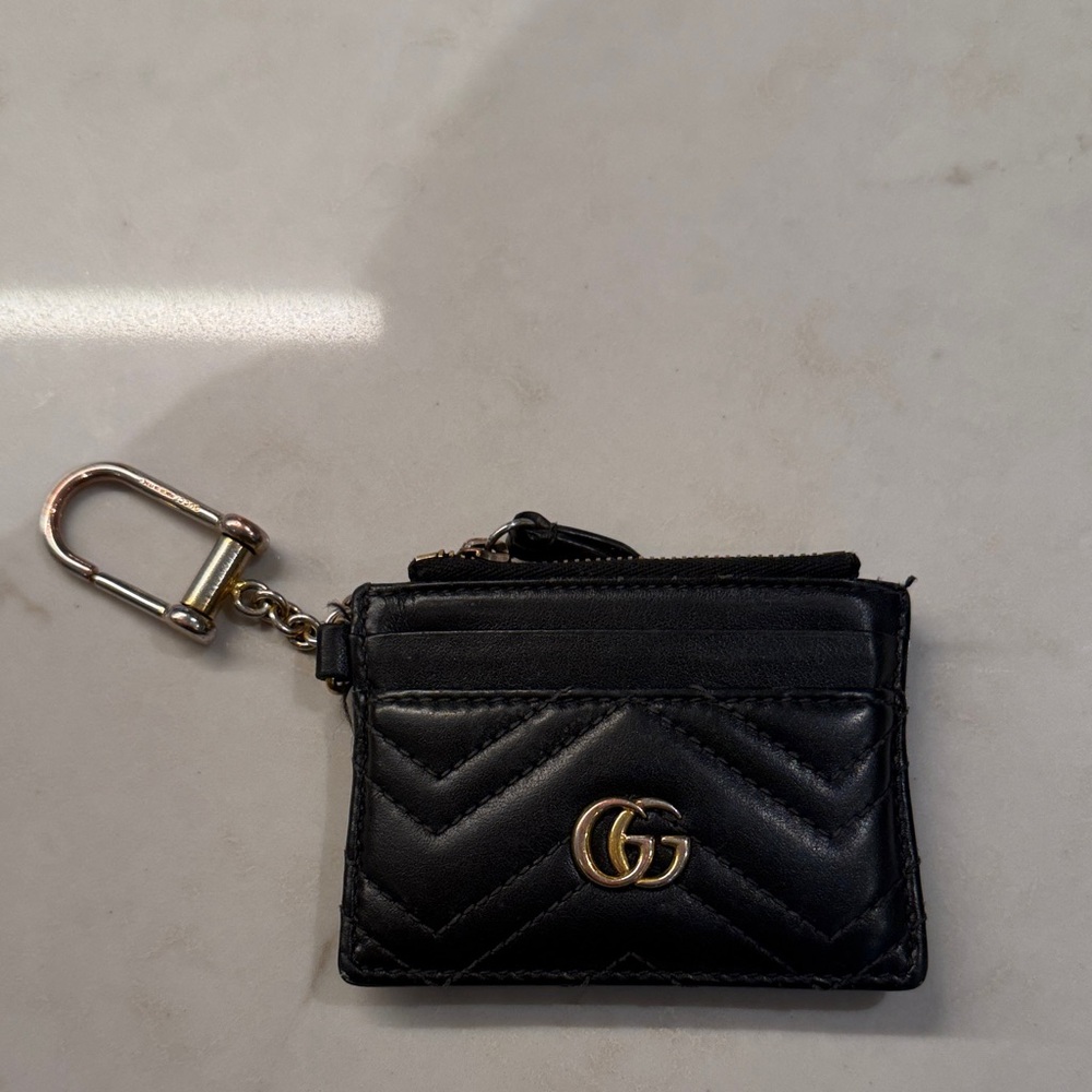Gucci Black Leather Card Holder with keychain